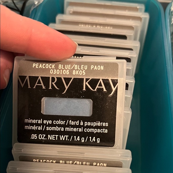Mary Kay Other - Mary Kay Mineral Eye Color in Peacock Blue